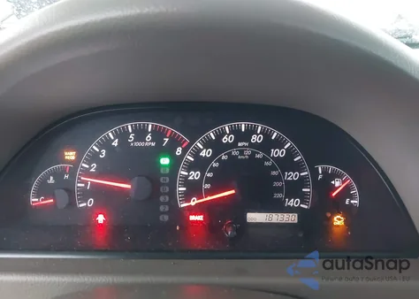 2006 Toyota Camry Le from USA, damaged, VIN JTDBE32K263046236